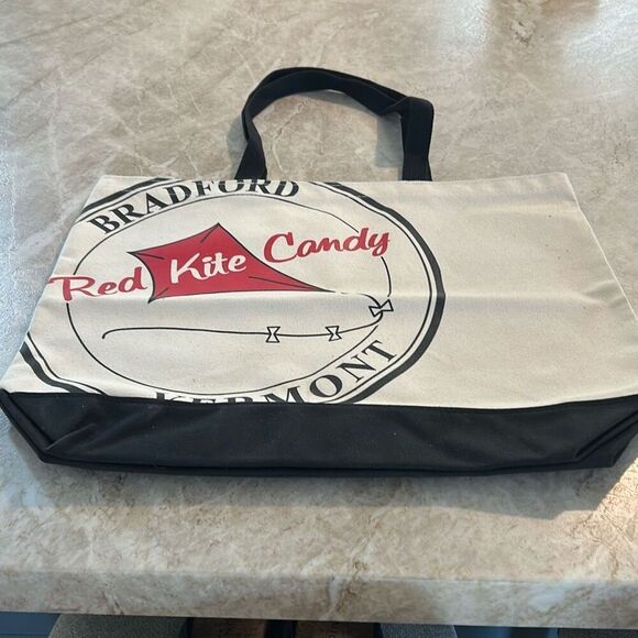 Red Kite Canvas Tote Bag - Picture 2 of 3